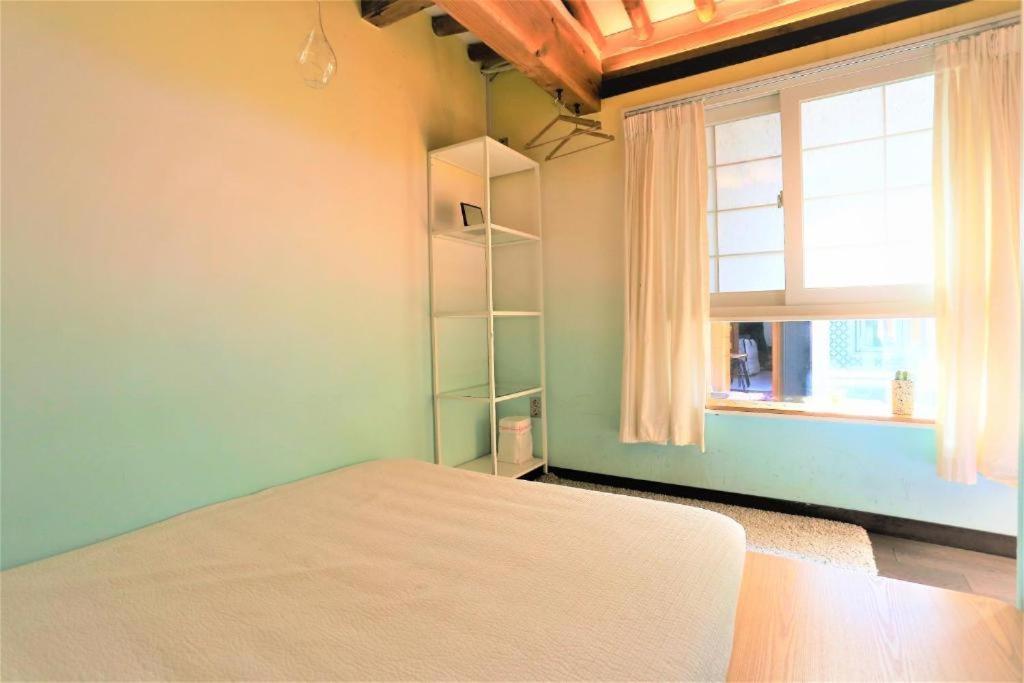 'Hanok Hanok' Boutique Stay Seoul - 2Min From Gyeongbokgung Palace Station Zewnętrze zdjęcie